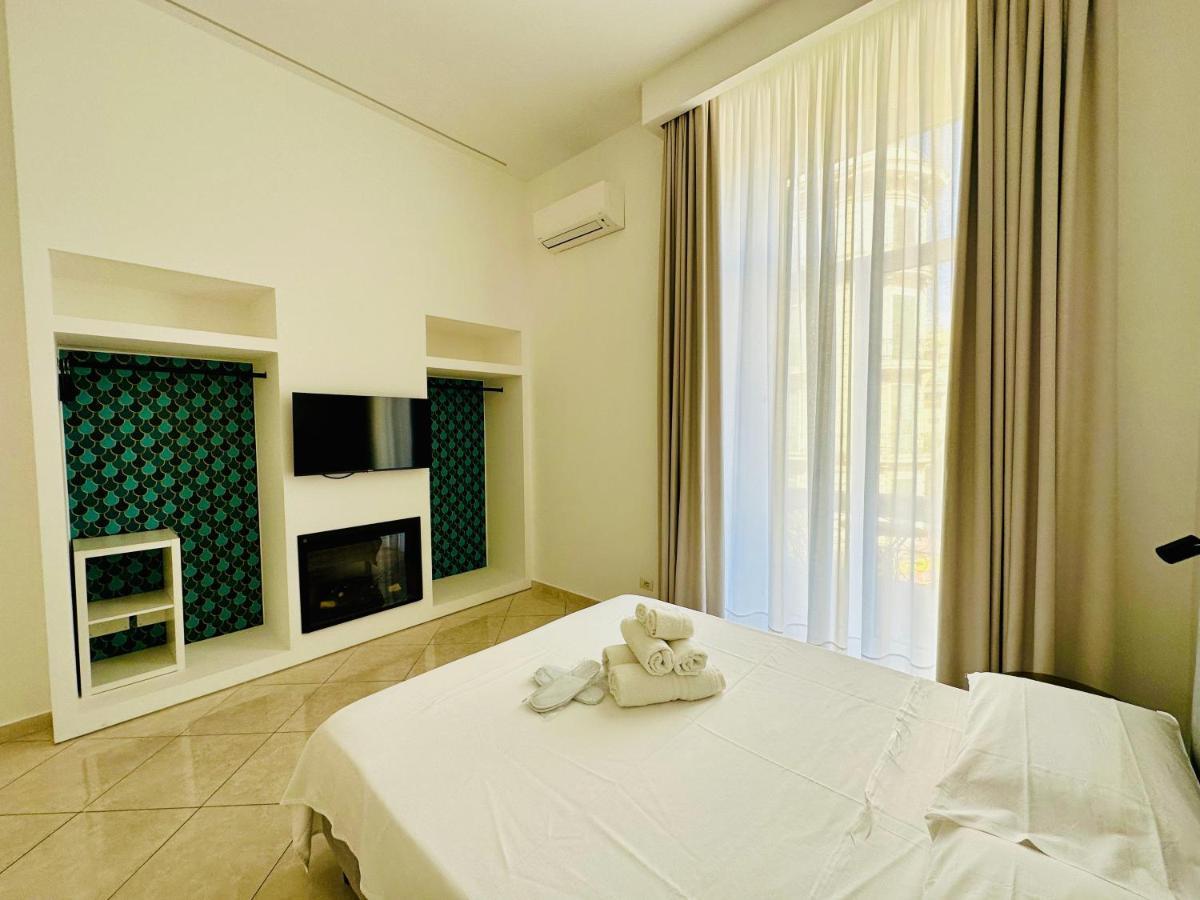 Garibaldi 118 Luxury Apartment نابولي المظهر الخارجي الصورة